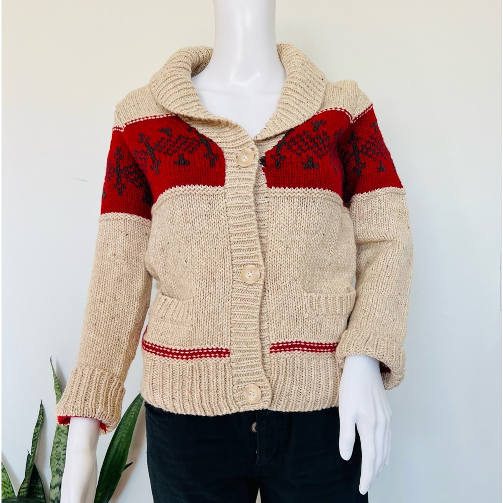 NWT red cream button sweater small